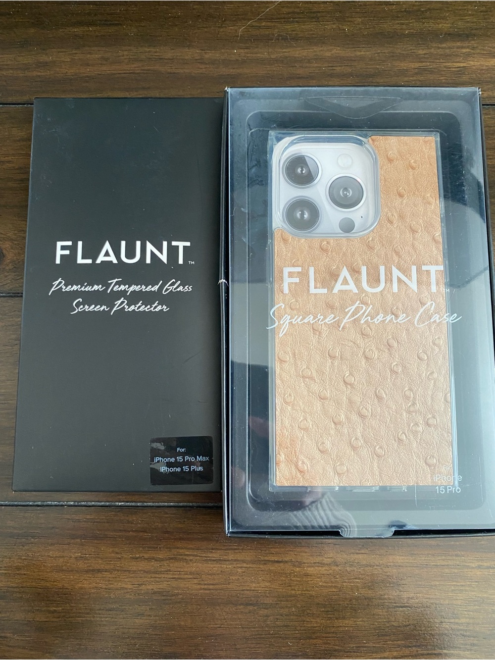iPhone 15 Pro NEW case plus screen protector